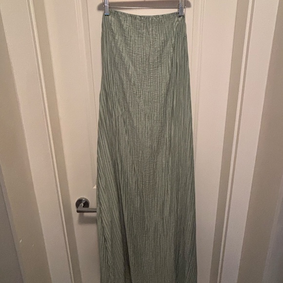 Cutout Strapless Maxi Dress - Lulus - Picture 4 of 7